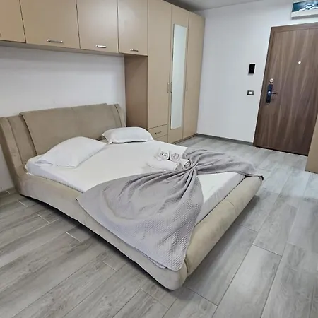 Alezzi Nord10 Holiday Deluxe Studio & Pool - 100m De Plaja *